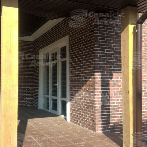 Цегла стара червона