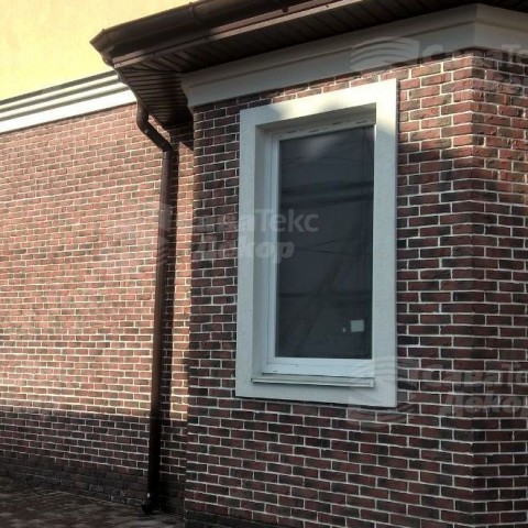 Цегла стара червона